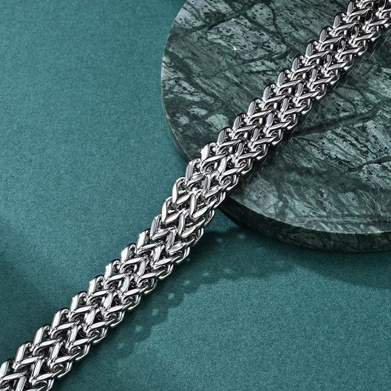 Titanium steel bracelet, Korean version, simple and fashionable, male titanium steel bracelet, wide version, unique, hip-hop, niche, street, Cuban chain