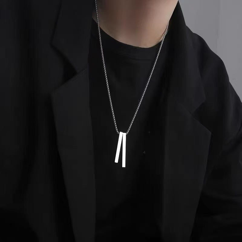 Titanium steel necklace, double-strand necklace pendant, fashionable and trendy, versatile for men's accessories, original necklace for male students