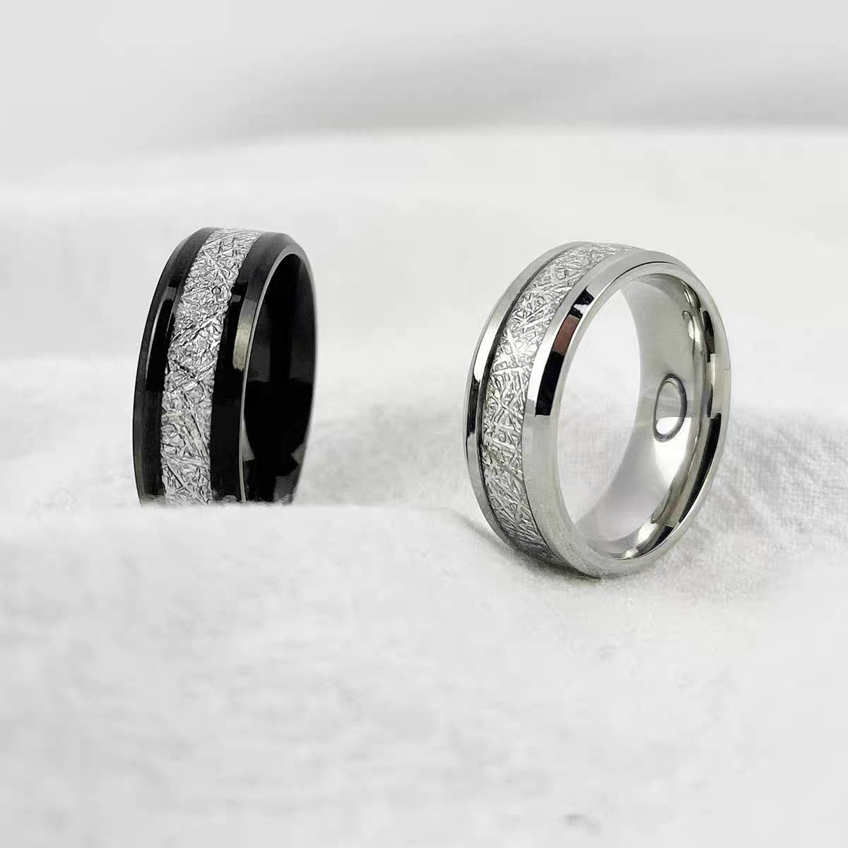 Titanium steel ring, mist-covered frost pattern ring for men, trendy and simple design, men's ring, niche and high-end, versatile and stylish.