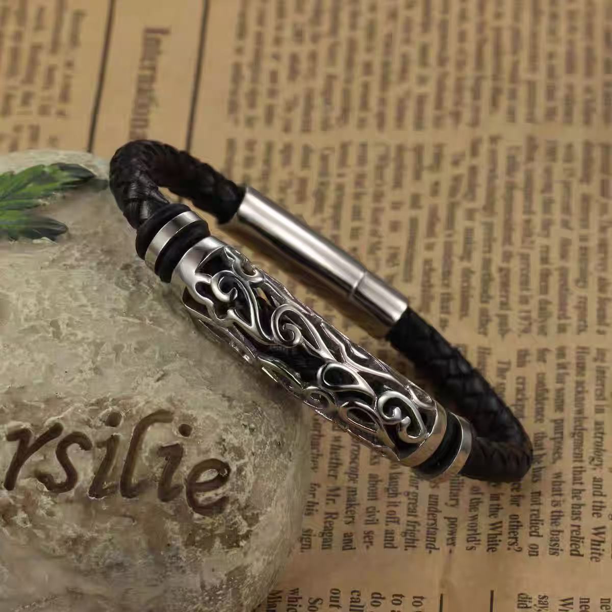 Titanium-steel leather bracelet, vintage style, open-work leather wristband for men, woven titanium Viking-style bracelet