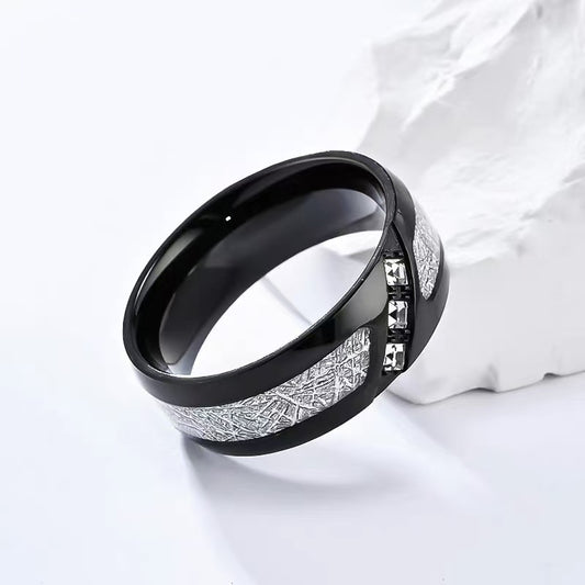 Titanium-steel synthetic zircon ring, square-cut diamond and mist-snow pattern ring for men, light luxury ring, trendy and fashionable accessory