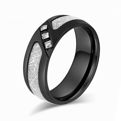 Titanium-steel synthetic zircon ring, square-cut diamond and mist-snow pattern ring for men, light luxury ring, trendy and fashionable accessory