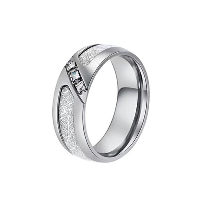 Titanium-steel synthetic zircon ring, square-cut diamond and mist-snow pattern ring for men, light luxury ring, trendy and fashionable accessory