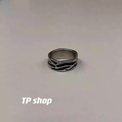 Titanium steel ring TP, trendy design from South Korea, sophisticated look, minimalist and cool, hip-hop ring for men