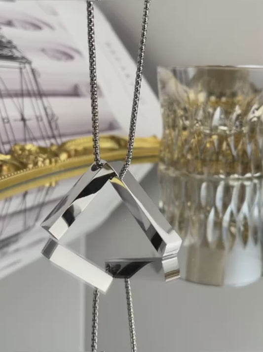 Titanium steel necklace, double-strand necklace pendant, fashionable and trendy, versatile for men's accessories, original necklace for male students